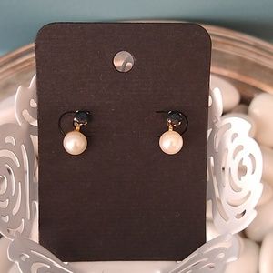 14k gold Pearl and Spinel earrings